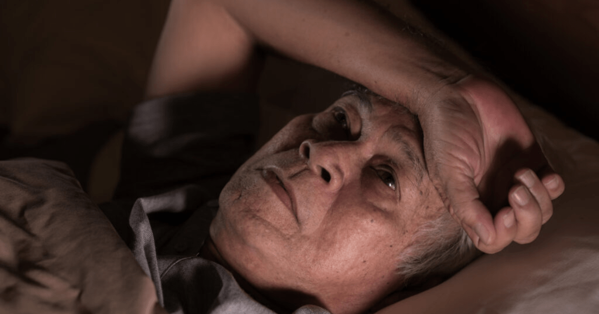 Châm cứu trong điều trị mất ngủ ở người lớn tuổi