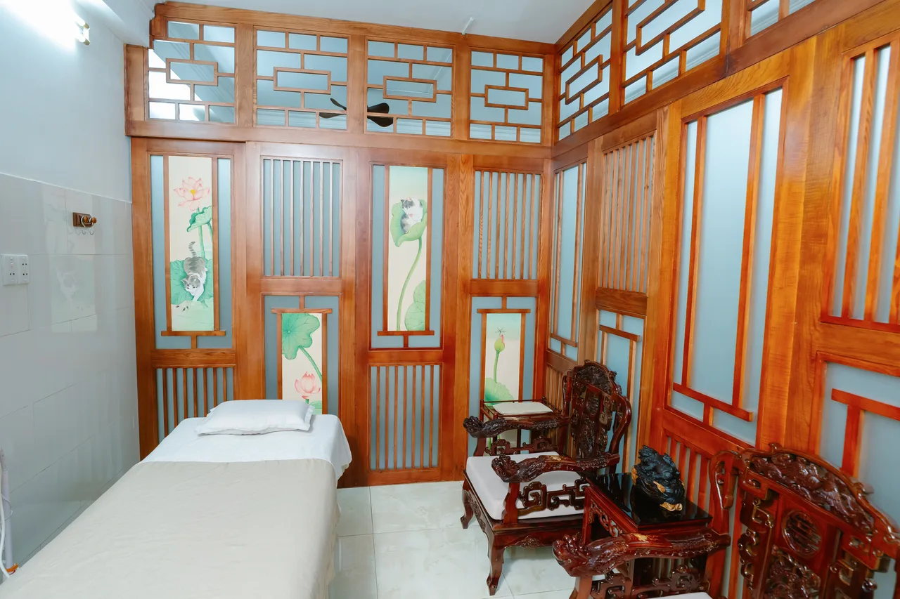 Phòng thăm khám tại Nguyễn Phúc Đường